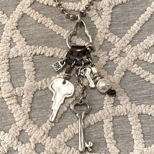 UNODE50 Long Necklace & Earrings